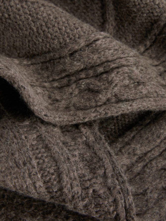 Cable Knit Scarf - Image 2
