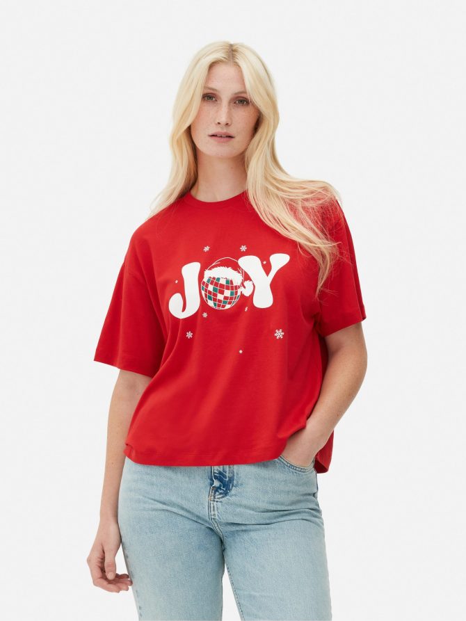 Oversized Christmas T-Shirt - Image 2