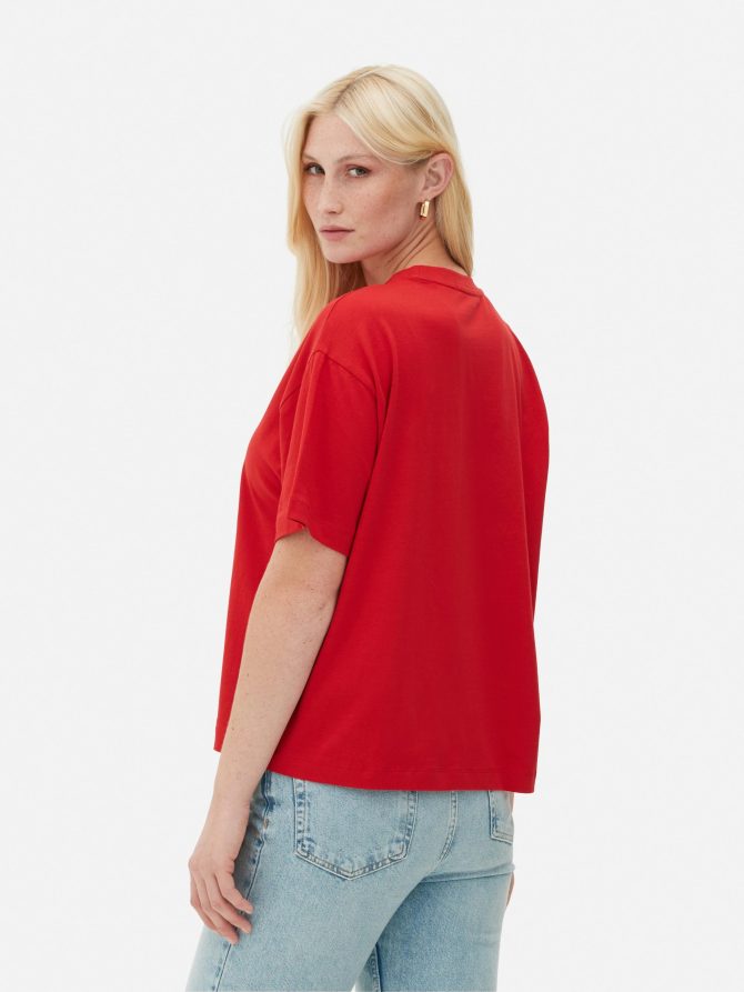 Oversized Christmas T-Shirt - Image 4