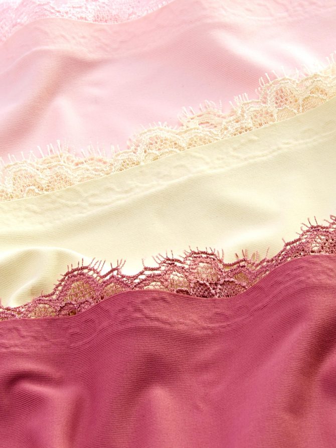 3-Pack Lace Trim Invisible Mini Briefs - Image 2