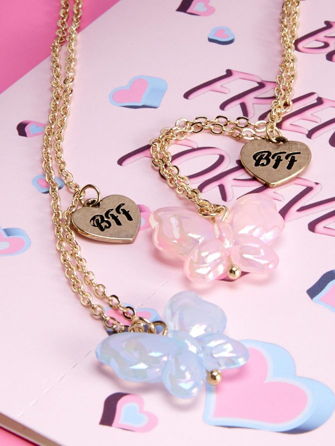 2-Pack Best Friend Butterfly Necklaces and Card Set - Image 2