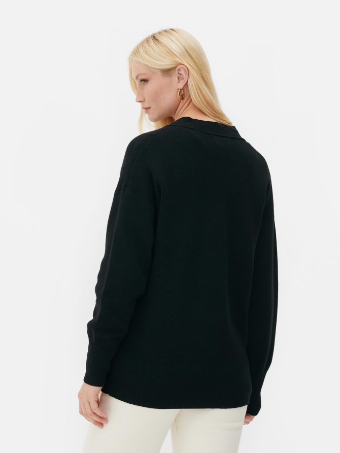 V-Neck Slouchy Boyfriend Cardigan - Image 4