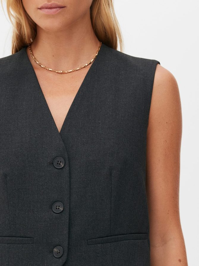 The Edit Single-Breasted Vest - Image 3