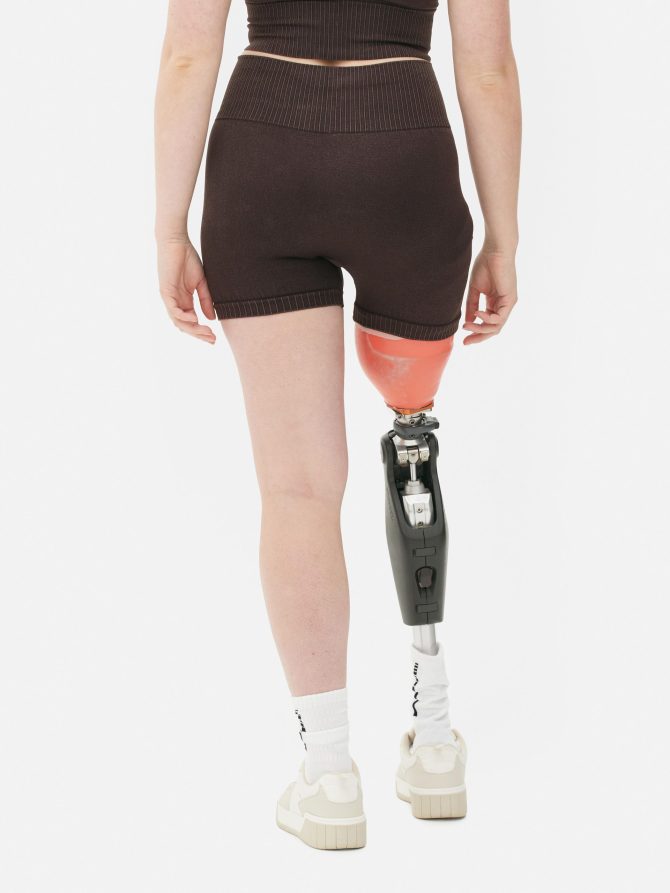 Seam Free Performance Shorts - Image 4