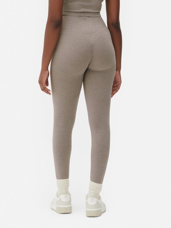 Performance Heather Leggings - Image 4