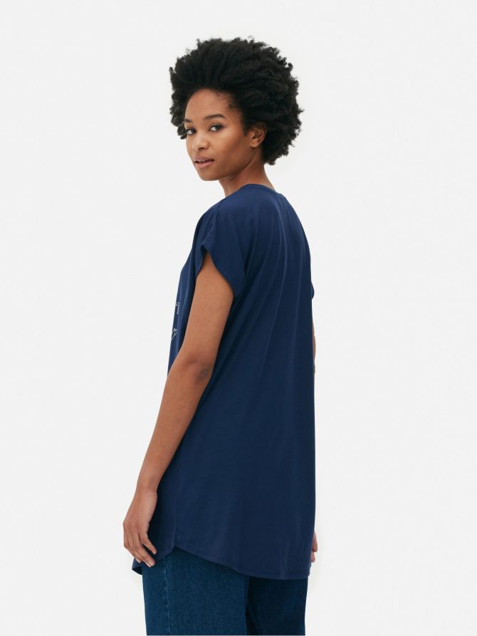 Printed Longline T-Shirt - Image 4