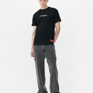 Los Angeles Graphic Back T-Shirt