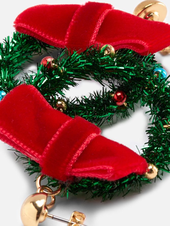Christmas Wreath Drop Earrings - Image 2