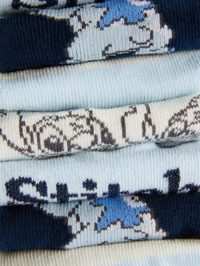 4-Pack Disney’s Lilo and Stitch Ankle Socks - Image 2