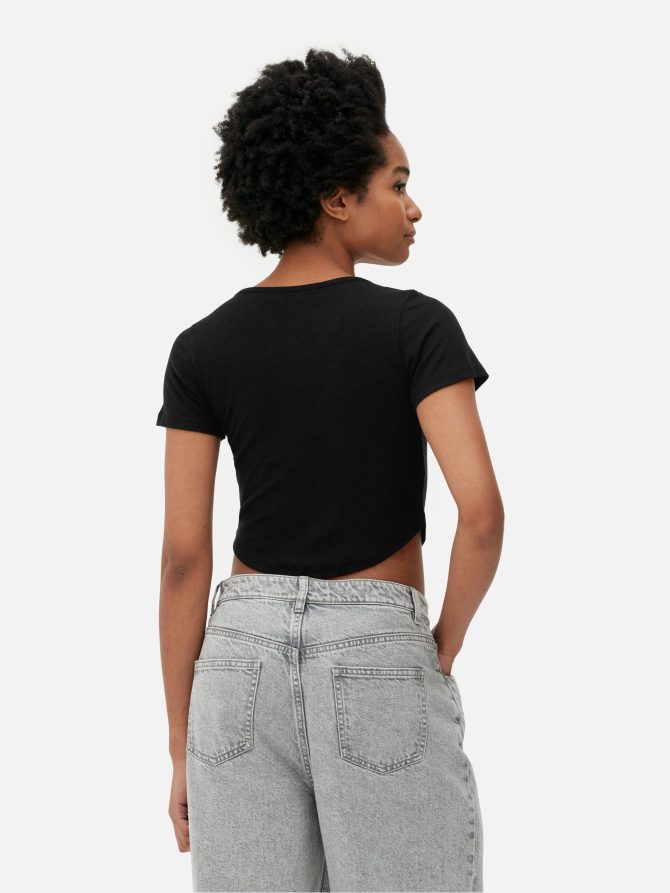 Ribbed Scoop Neck Cropped T-Shirt - Image 4