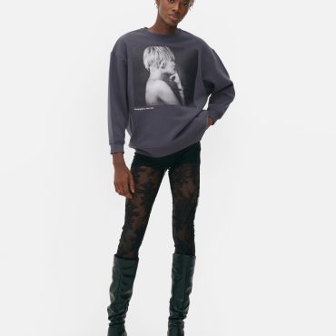 Rita Ora Oversized Sweatshirt