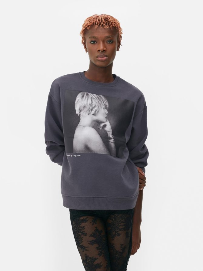 Rita Ora Oversized Sweatshirt - Image 2