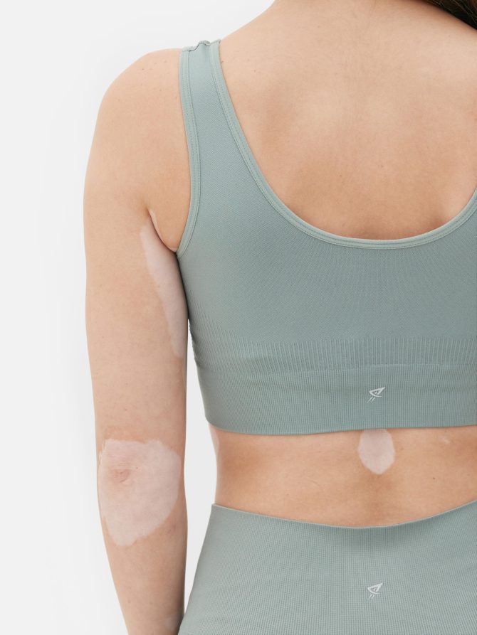 Gray Seamfree Sports Bra - Image 3
