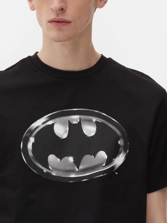 Batman Logo T-Shirt - Image 3