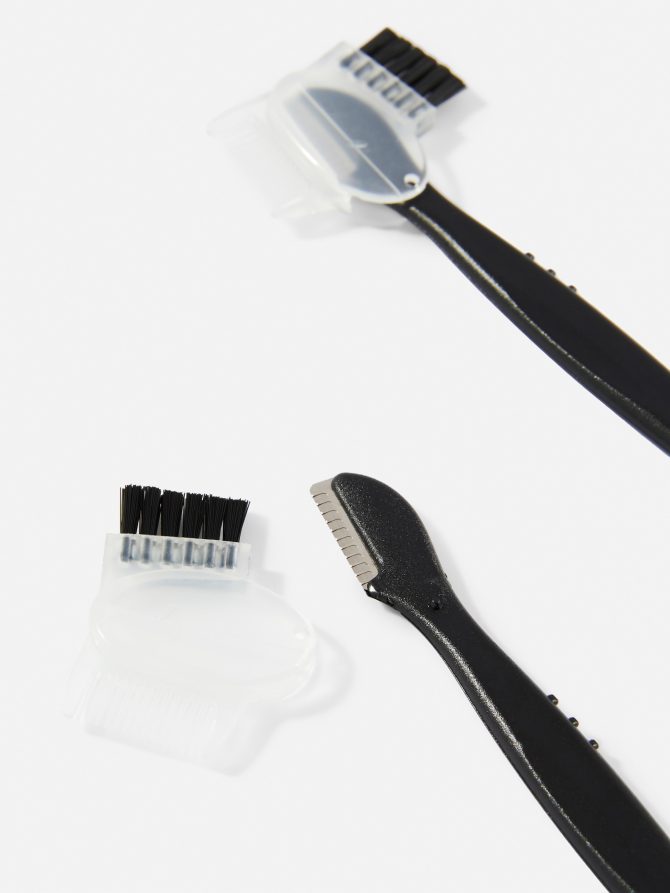 PS Eyebrow Trimmer and Comb - Image 2